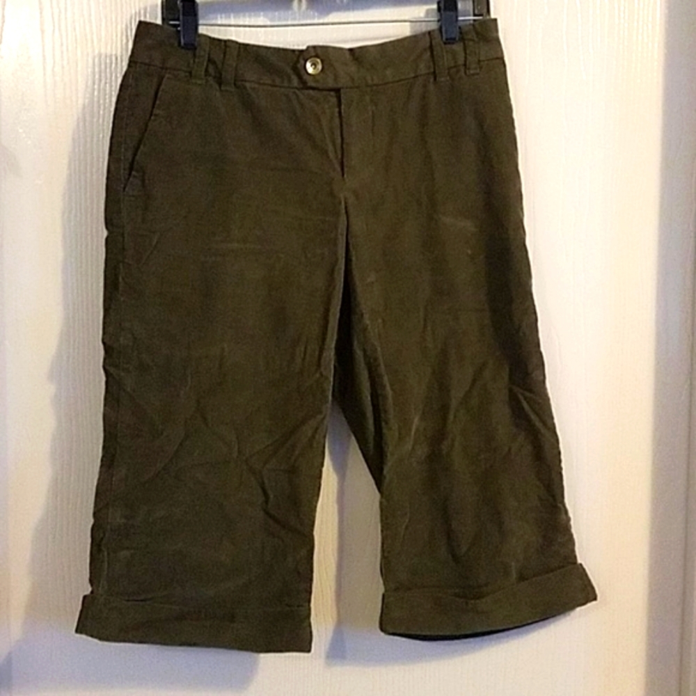 NEW/ VINTAGE Y2K Banana Republic brand ladies Capri pants